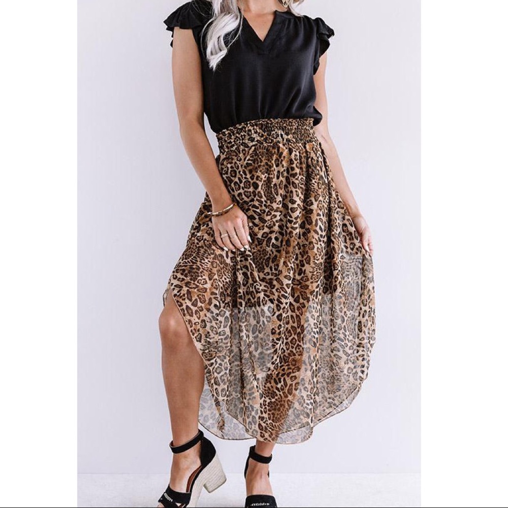 Leopard Print Lightweight High Side Slits Maxi Skirt - Picture 2 of 5